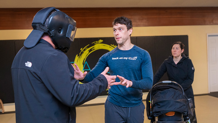 praxis_parents_2ndimg PRAXIS Fundamentals student practicing